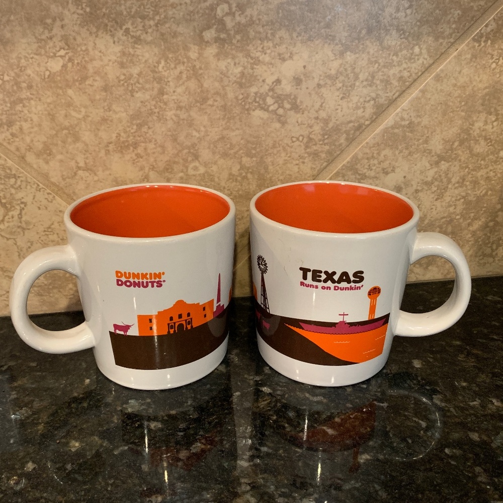 Dunkin Donuts Texas Mugs Set of 2 2012